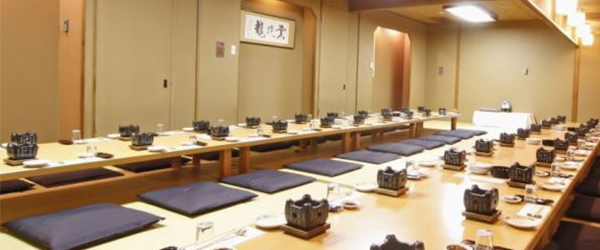 中洲 旬菜万葉の店内
